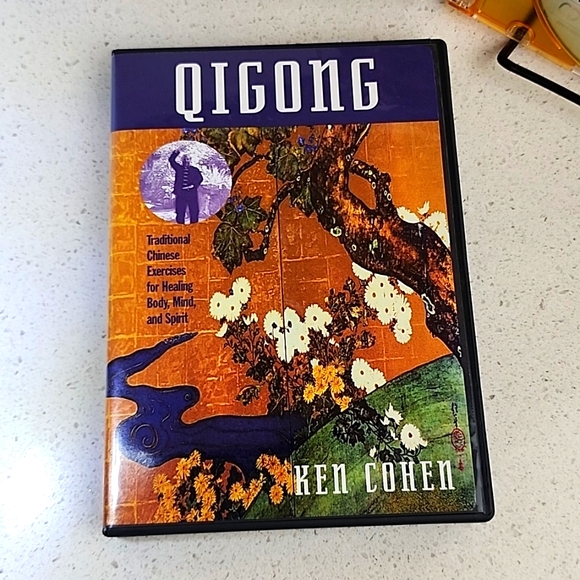 Tai Chi, Qigong, and Tai Chi DVDs - Picture 2 of 10